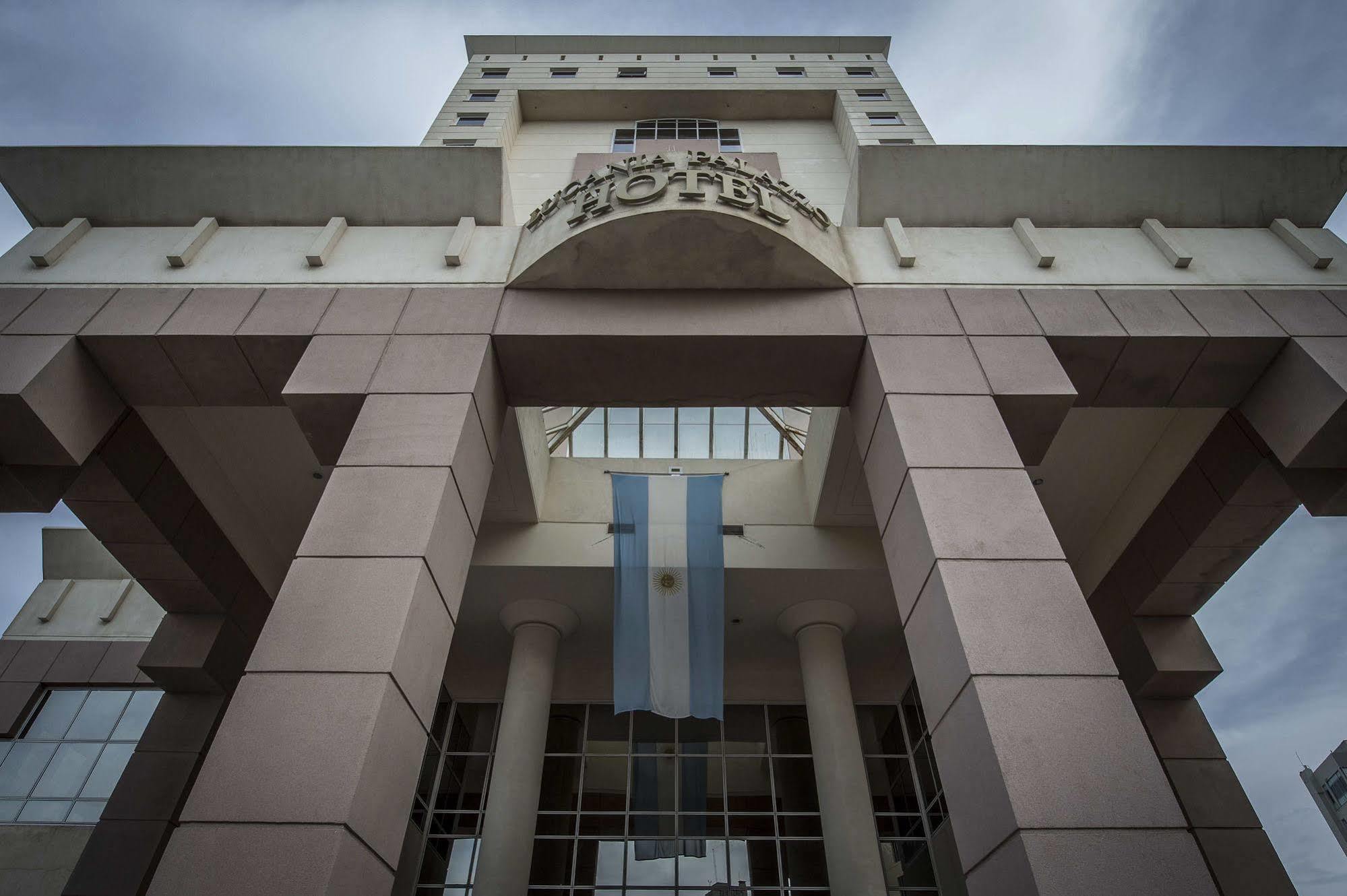 Lucania Palazzo Hotel Comodoro Rivadavia Exterior photo